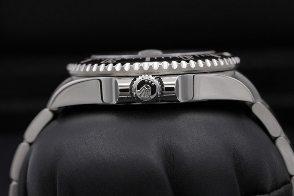 Rolex Sea-Dweller 126600 Image 3